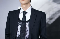 吃瓜娱乐爆料王一博,瓜田里的青春偶像,娱乐风暴中的璀璨星光